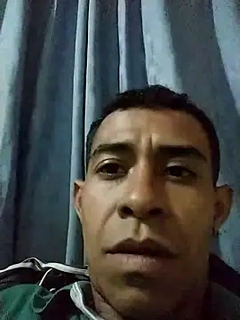 Snapshot of SUPERLUISKA__ chatting on October 24, 1:24 am SUPERLUISKA online show from October 24, 1:24 am