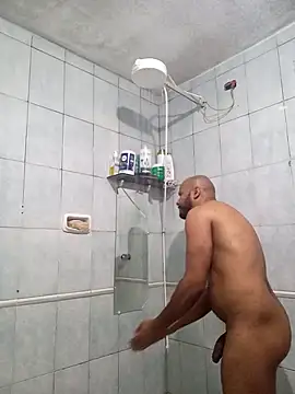 Snapshot of reisloko chatting on September 18, 9:17 pm reisloko online show from September 18, 9:17 pm