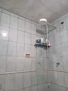 Snapshot of reisloko chatting on October 6, 9:34 pm reisloko online show from October 6, 9:34 pm