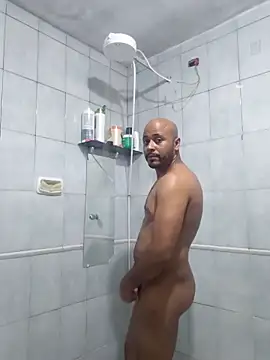 Snapshot of reisloko chatting on December 20, 6:48 pm reisloko online show from December 20, 6:48 pm