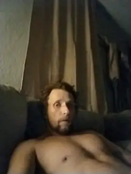 Snapshot of CatchyPart93 chatting on November 8, 10:52 pm CatchyPart93 online show from November 8, 10:52 pm