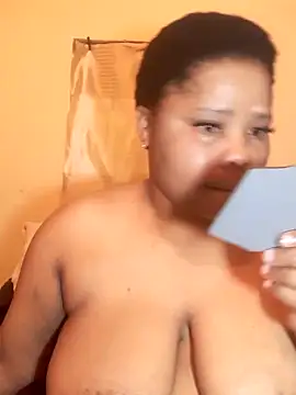 PRINCESSEMELXX93 online show from October 4, 3:04 am