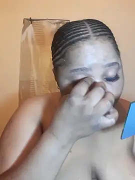 PRINCESSEMELXX93 online show from October 11, 12:43 am