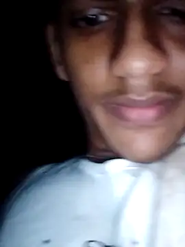 Snapshot of kjohn20 chatting on December 1, 6:24 pm kjohn20 online show from December 1, 6:24 pm