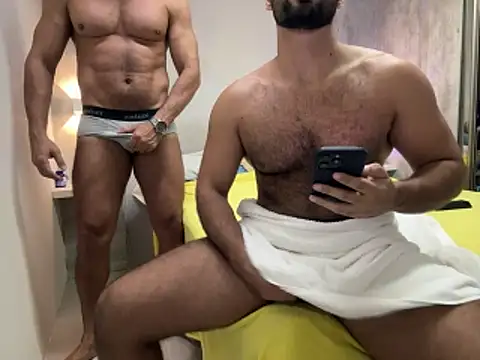 CasadoLutadorBigStuds online show from February 17, 1:24 am