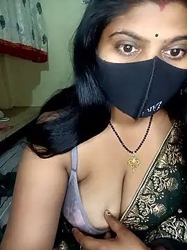 reena502 online show from February 18, 11:44 pm