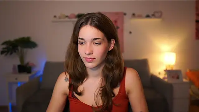 Snapshot of kissie_cat chatting on October 1, 6:14 pm kissie cat online show from October 1, 6:14 pm