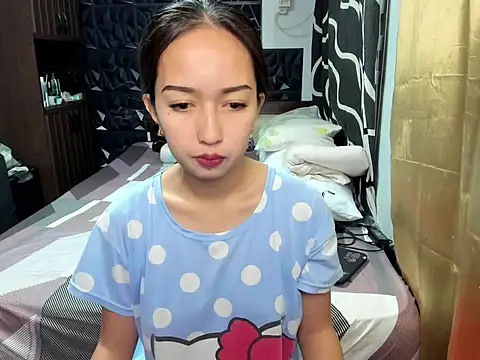 Soft Angel8 online show from September 13, 2:33 am