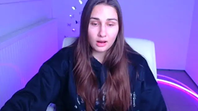 Stefanie Sweet online show from January 18, 6:28 am