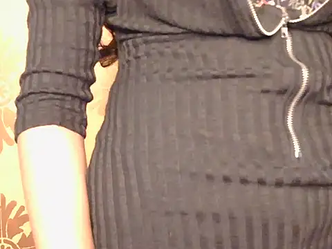 Snapshot of imaila18 chatting on October 2, 4:52 am imaila18 online show from October 2, 4:52 am