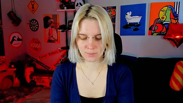 BethanyCloud online show from April 28, 5:23 am
