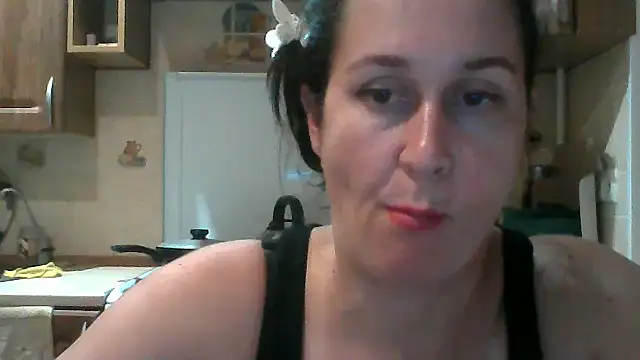 Snapshot of Amandda_ chatting on September 9, 6:18 pm Amandda online show from September 9, 6:18 pm