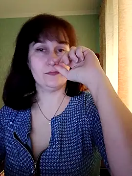 Amandda  online show from May 21, 1:51 pm