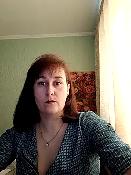 Amandda  online show from May 23, 1:15 pm