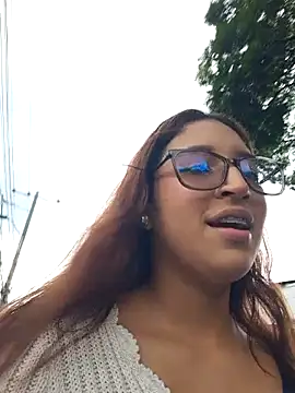 Snapshot of CatalinaFlores chatting on November 15, 6:48 pm CatalinaFlores online show from November 15, 6:48 pm