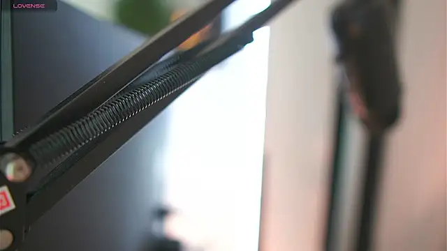 Snapshot of melissa_laurent_ chatting on November 10, 12:26 pm melissa laurent online show from November 10, 12:26 pm