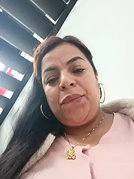 Mia-Glow online show from October 7, 12:46 pm