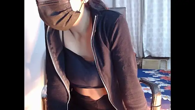 Snapshot of _kamyaa09 chatting on December 20, 8:16 pm kamyaa09 online show from December 20, 8:16 pm