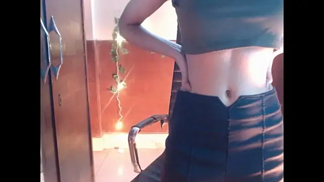 Snapshot of _kamyaa09 chatting on January 15, 9:18 pm kamyaa09 online show from January 15, 9:18 pm