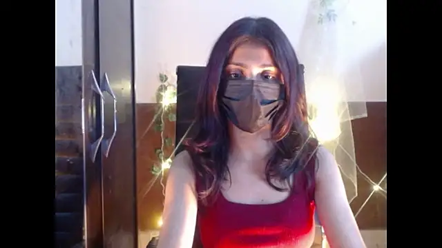 Snapshot of _kamyaa09 chatting on January 16, 6:01 pm kamyaa09 online show from January 16, 6:01 pm