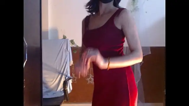 Snapshot of _kamyaa09 chatting on February 8, 5:05 pm kamyaa09 online show from February 8, 5:05 pm