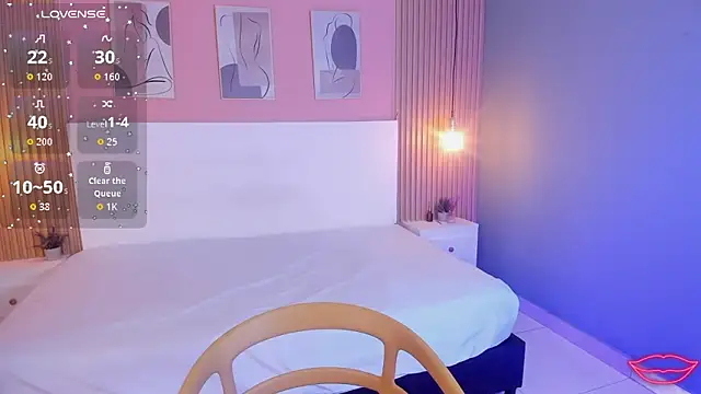 Snapshot of candy_lux30 chatting on October 25, 3:58 am candy lux30 online show from October 25, 3:58 am