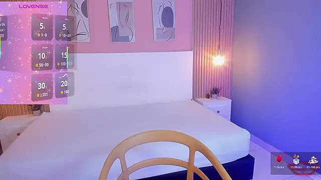 Snapshot of candy_lux30 chatting on October 26, 4:07 am candy lux30 online show from October 26, 4:07 am