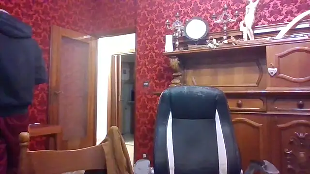 Snapshot of omihaze94 chatting on December 14, 8:46 pm omihaze94 online show from December 14, 8:46 pm