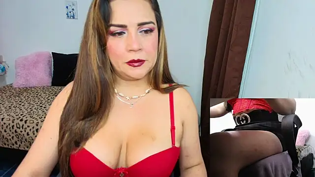 Snapshot of Paulina-Becerraa chatting on July 3, 5:03 am Paulina-Becerraa online show from July 3, 5:03 am