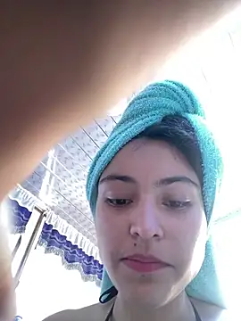 Snapshot of hotwife26 chatting on September 21, 4:08 pm hotwife26 online show from September 21, 4:08 pm