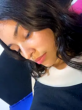 Snapshot of hotwife26 chatting on September 28, 1:11 am hotwife26 online show from September 28, 1:11 am