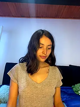 Snapshot of hotwife26 chatting on November 22, 3:55 pm hotwife26 online show from November 22, 3:55 pm