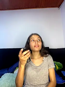 Snapshot of hotwife26 chatting on December 13, 8:04 pm hotwife26 online show from December 13, 8:04 pm