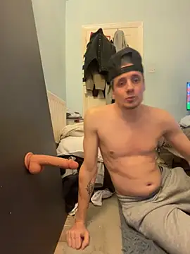 Snapshot of shyandchilling chatting on March 8, 5:50 pm shyandchilling online show from March 8, 5:50 pm