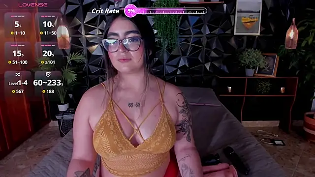 April  foxx online show from October 13, 4:18 pm