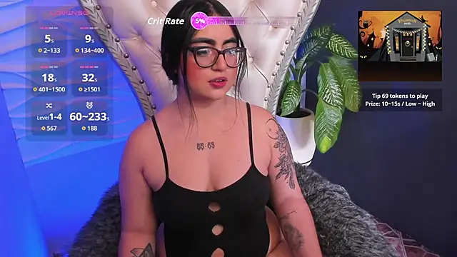 April  foxx online show from October 19, 4:07 pm