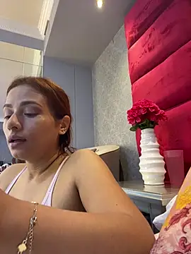 Snapshot of VictoriaFerro chatting on July 1, 12:40 pm VictoriaFerro online show from July 1, 12:40 pm