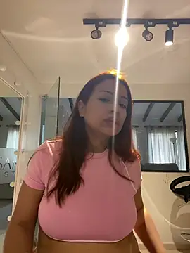 Snapshot of VictoriaFerro chatting on July 23, 1:09 pm VictoriaFerro online show from July 23, 1:09 pm