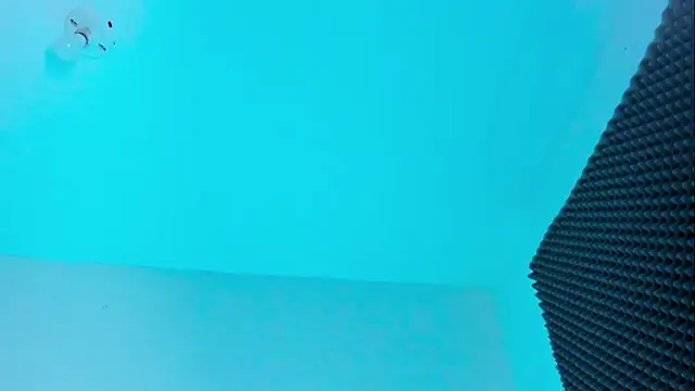 Ellope  online show from November 18, 10:03 pm