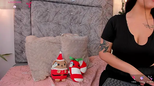 Seraphyne666 online show from November 21, 7:23 pm