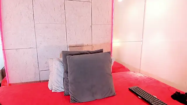 Lushi Love online show from October 6, 7:33 pm