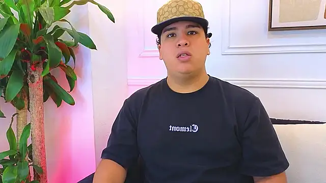 Naim Bennetsex online show from March 5, 6:59 pm