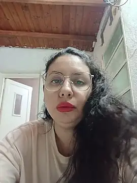 Snapshot of marmary84 chatting on May 16, 2:30 am marmary84 online show from May 16, 2:30 am