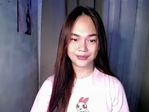 Snapshot of sweetsassyxx chatting on June 30, 1:17 am sweetsassyxx online show from June 30, 1:17 am