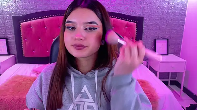 Natalie loffreda online show from October 14, 7:53 am