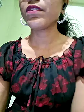Snapshot of Telugu___Sexygirl___Naidu chatting on March 30, 4:35 am Telugu Sexygirl Naidu online show from March 30, 4:35 am