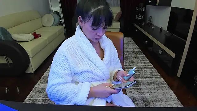 Ella sweety00 online show from February 8, 1:09 am