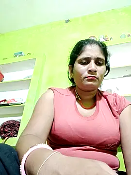 Snapshot of Hot-piuy chatting on September 18, 9:28 pm Hot-piuy online show from September 18, 9:28 pm