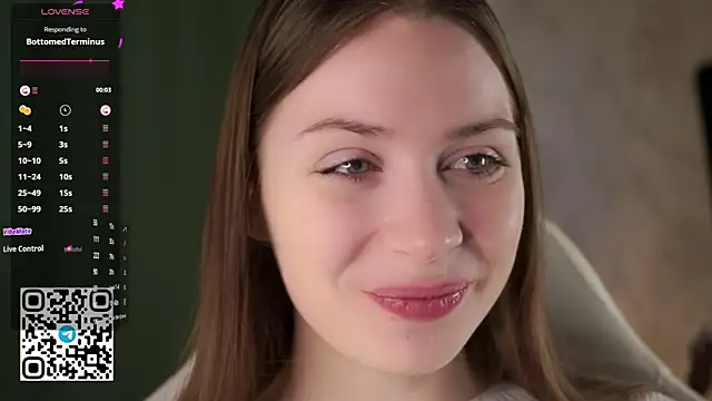 Snapshot of Stella_of_steel chatting on November 17, 11:27 am Stella of steel online show from November 17, 11:27 am