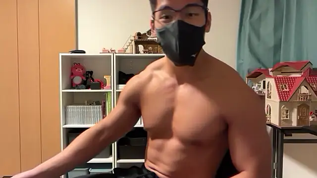 masucle216 online show from March 12, 2:45 pm